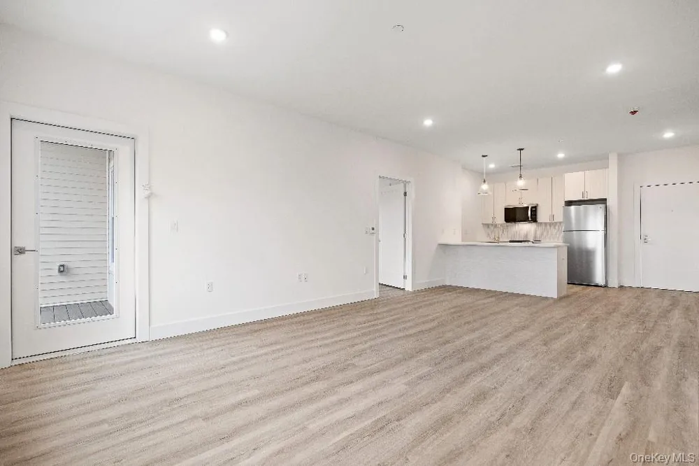 306 Bluestone Court #104 Maybrook, NY 12543