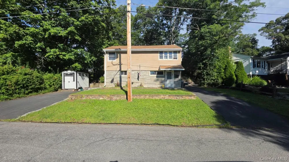 30 Villa Parkway Highland Falls, NY 10928