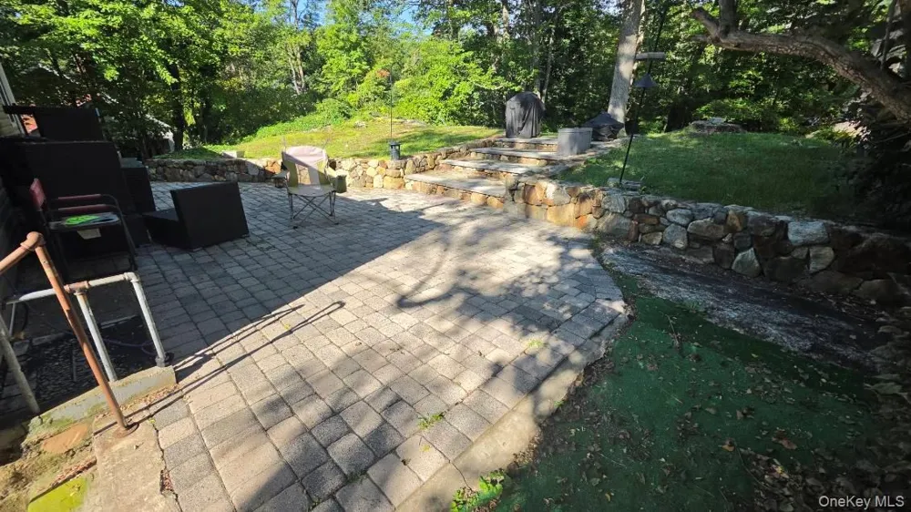 30 Villa Parkway Highland Falls, NY 10928