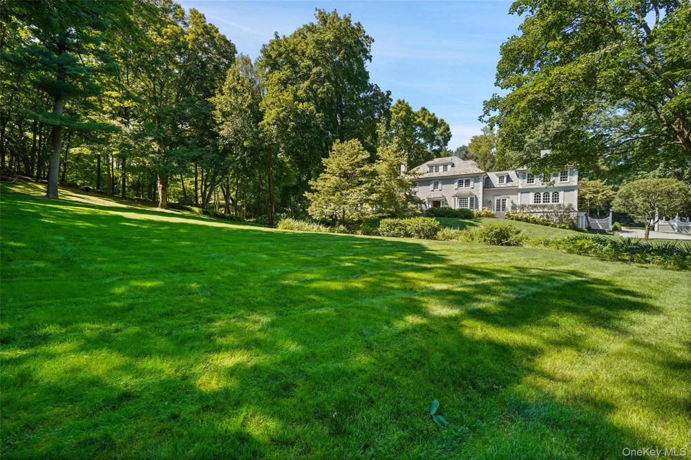 29 Upper Hook Road Katonah, NY 10536