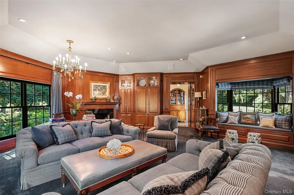 29 Upper Hook Road Katonah, NY 10536