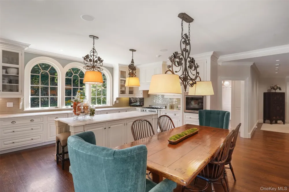 29 Upper Hook Road Katonah, NY 10536