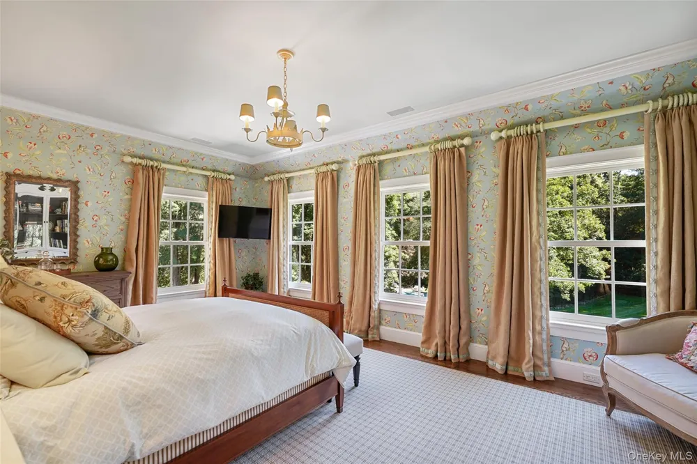 29 Upper Hook Road Katonah, NY 10536