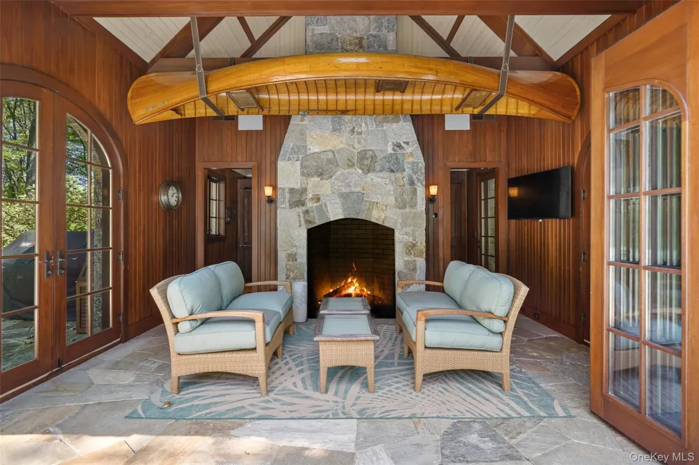 29 Upper Hook Road Katonah, NY 10536