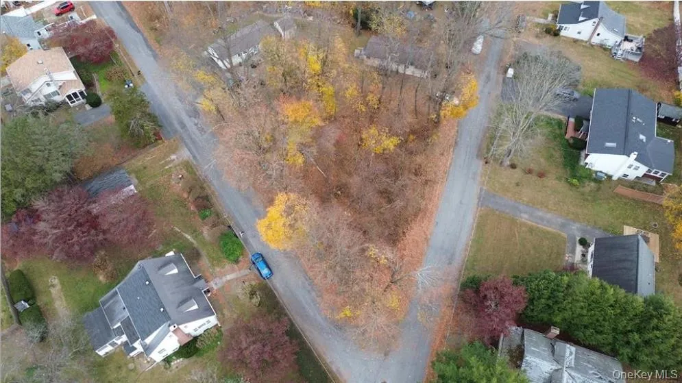 14 Hawthorne Road Carmel, NY 10512