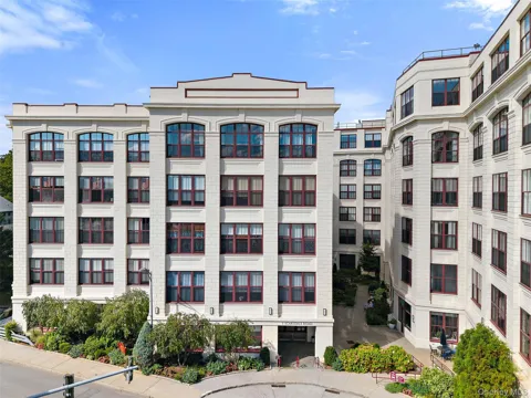 1 Scarsdale Road #403