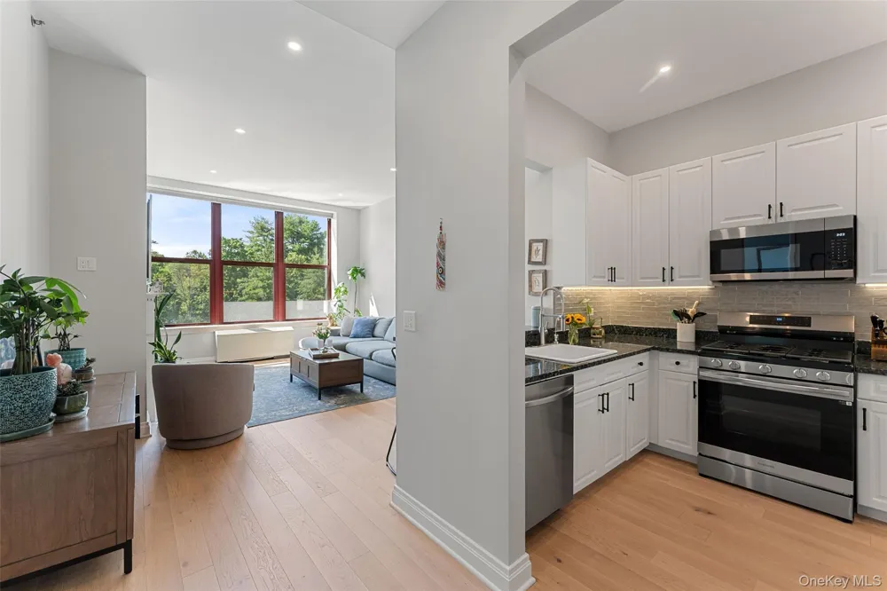 1 Scarsdale Road #403 Tuckahoe, NY 10707