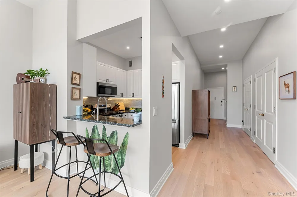 1 Scarsdale Road #403 Tuckahoe, NY 10707