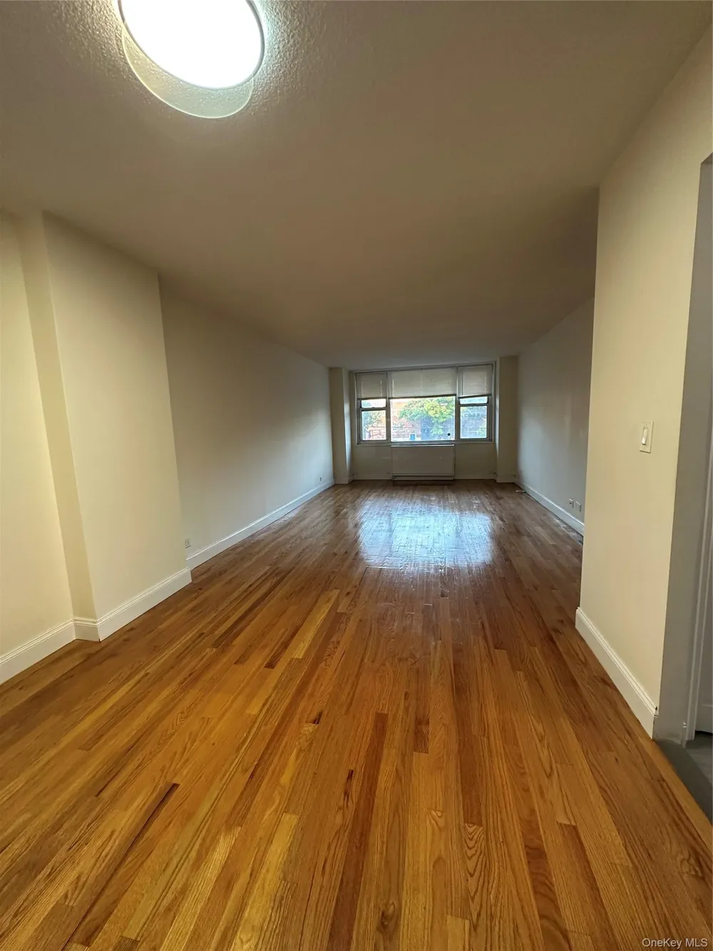41-40 union Street #2O Flushing, NY 11355