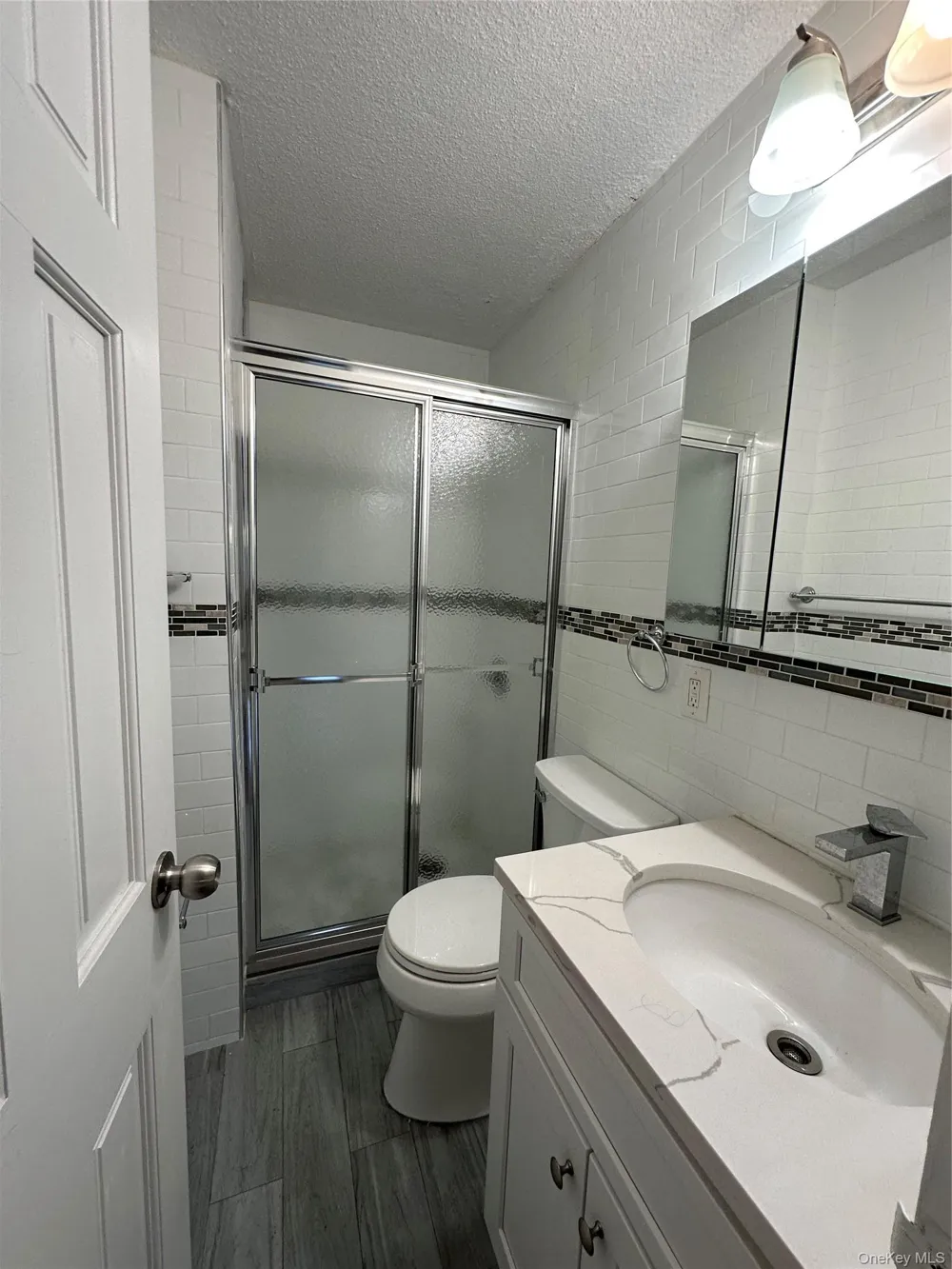 41-40 union Street #2O Flushing, NY 11355