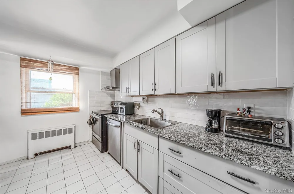 172 Walnut Street Massapequa, NY 11758