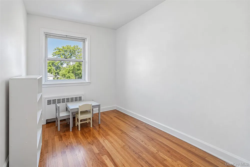 172 Walnut Street Massapequa, NY 11758