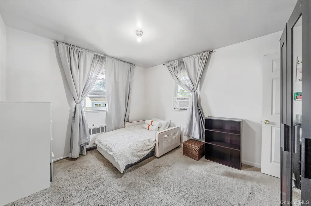 172 Walnut Street Massapequa, NY 11758