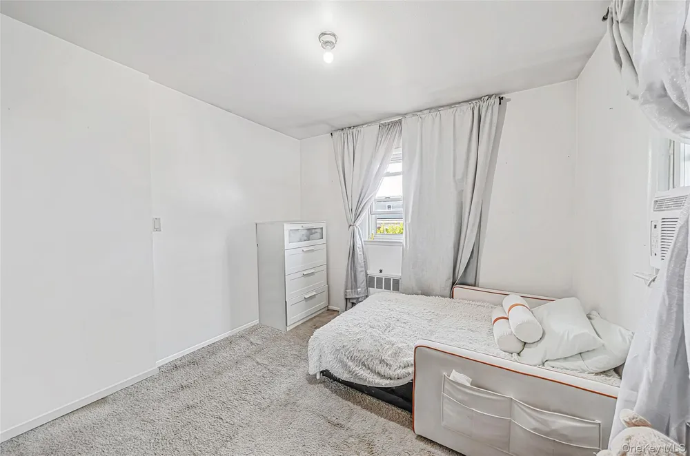 172 Walnut Street Massapequa, NY 11758
