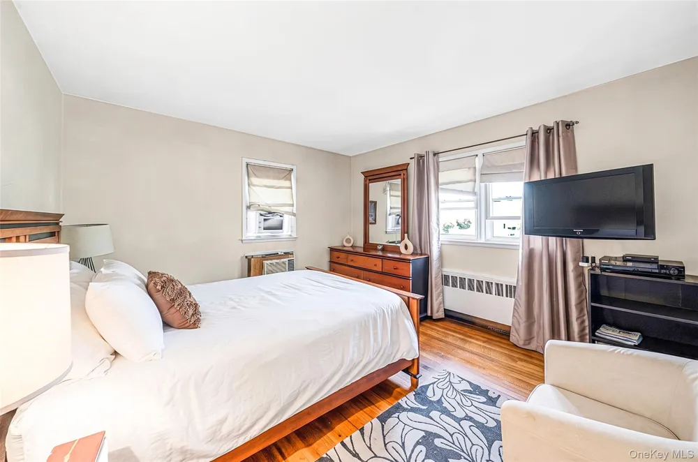 172 Walnut Street Massapequa, NY 11758