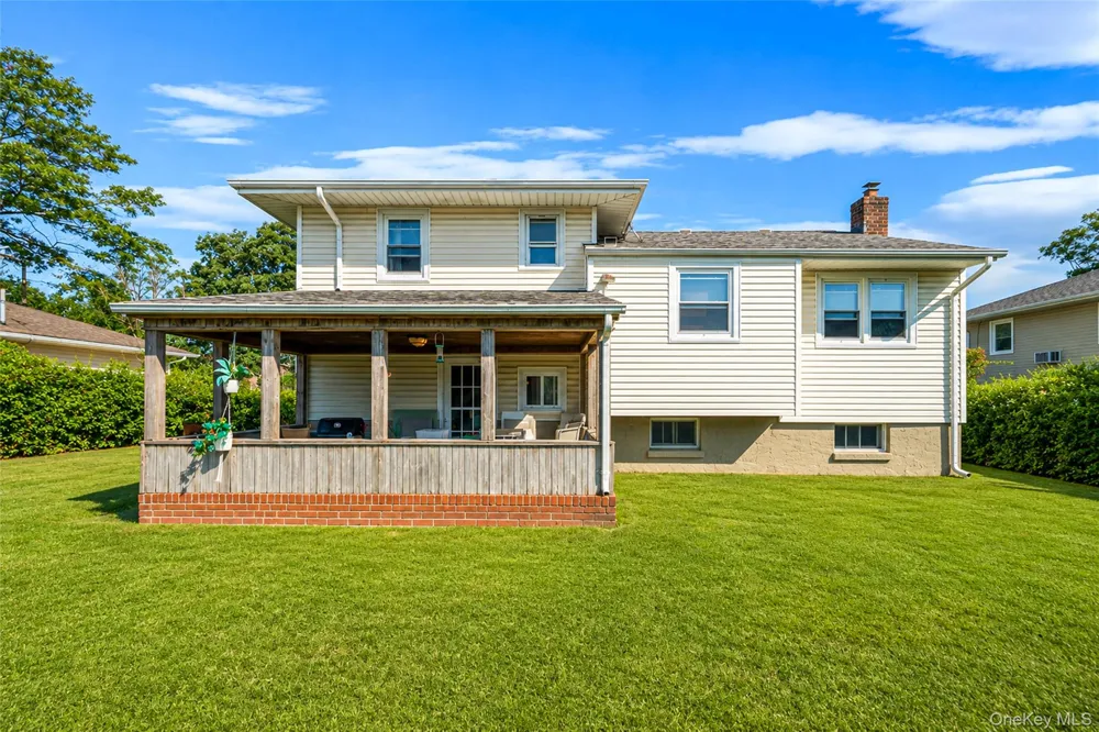 172 Walnut Street Massapequa, NY 11758