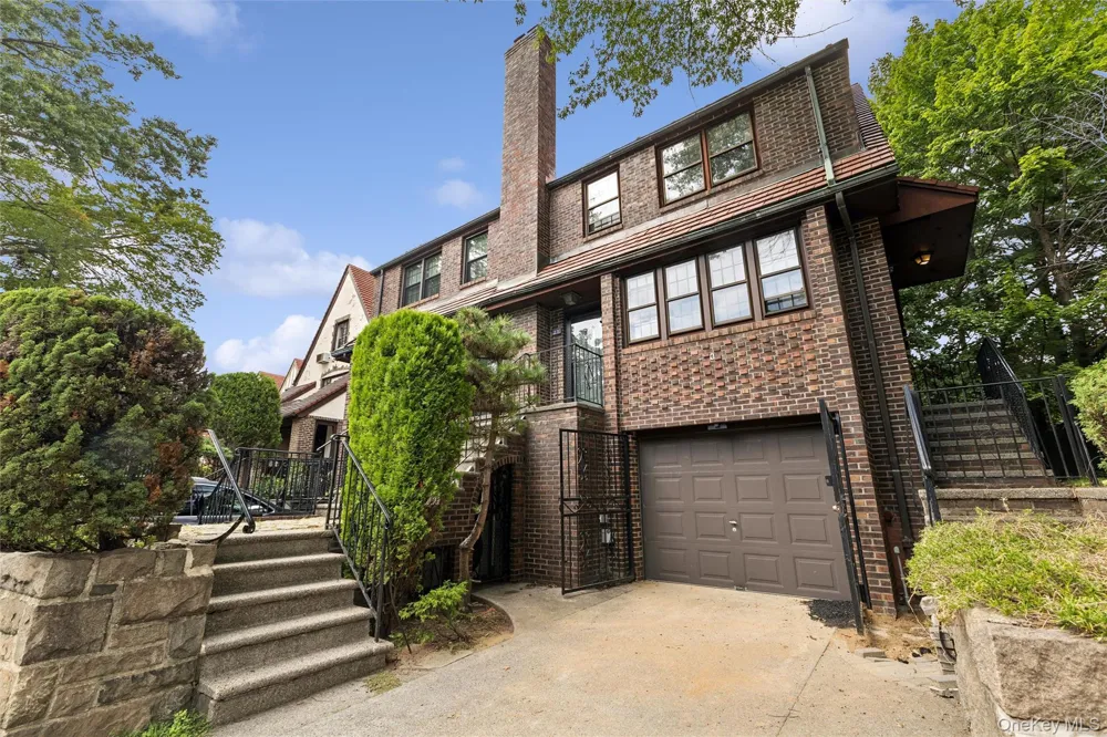 116-45 Union Turnpike Forest Hills, NY 11375