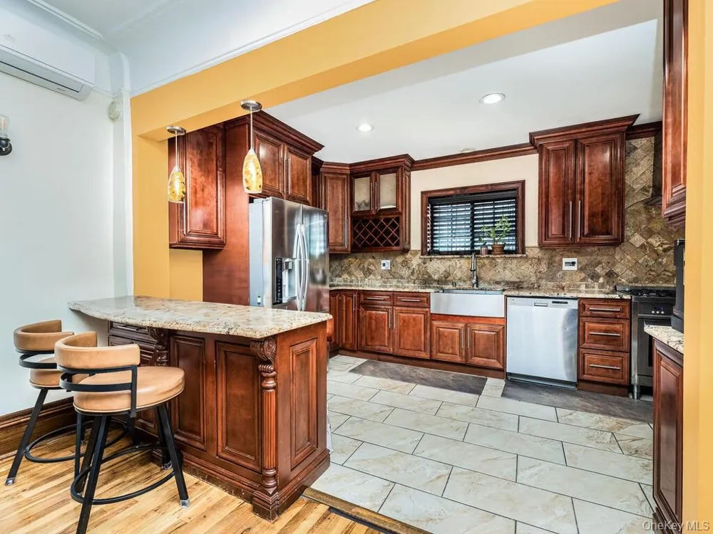 199 W 179th Street Bronx, NY 10453