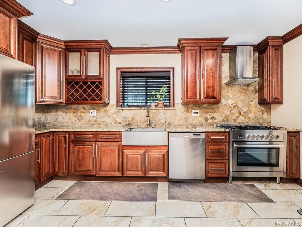 199 W 179th Street Bronx, NY 10453