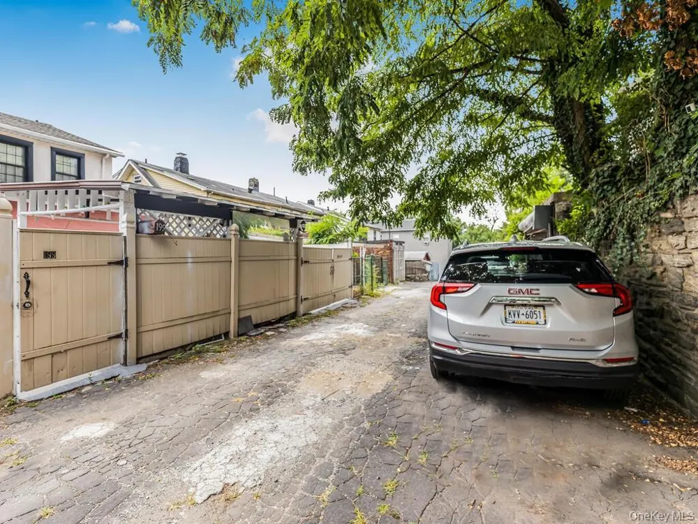 199 W 179th Street Bronx, NY 10453