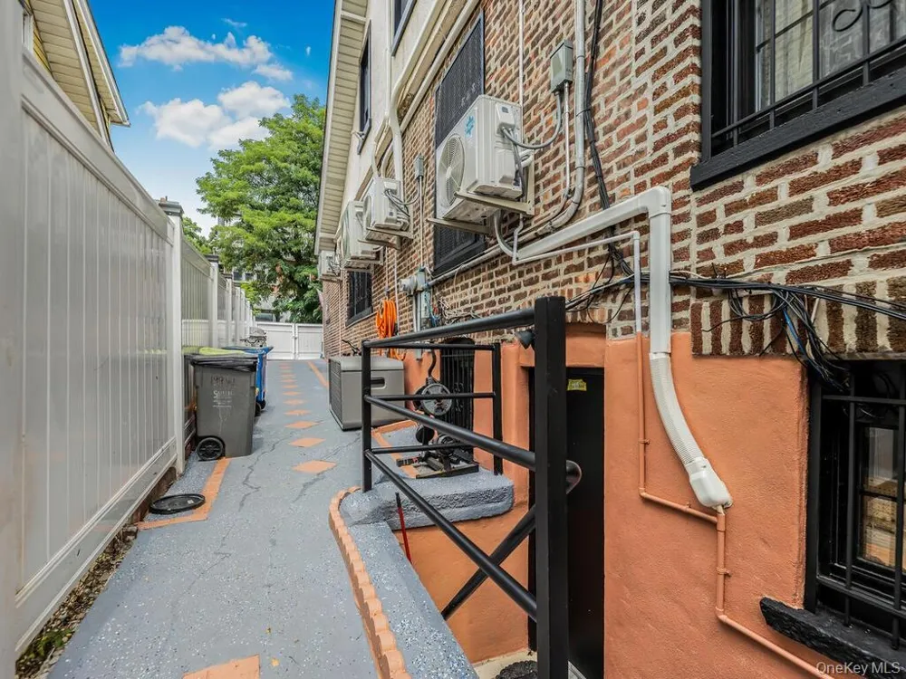 199 W 179th Street Bronx, NY 10453