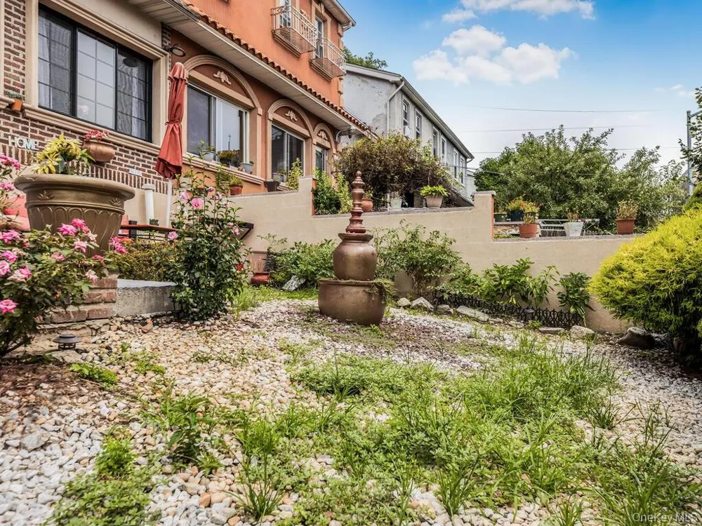 199 W 179th Street Bronx, NY 10453