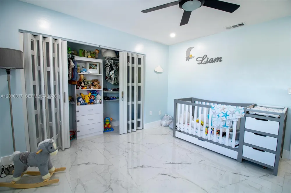 6332 SW 151st Pl Miami, FL 33193