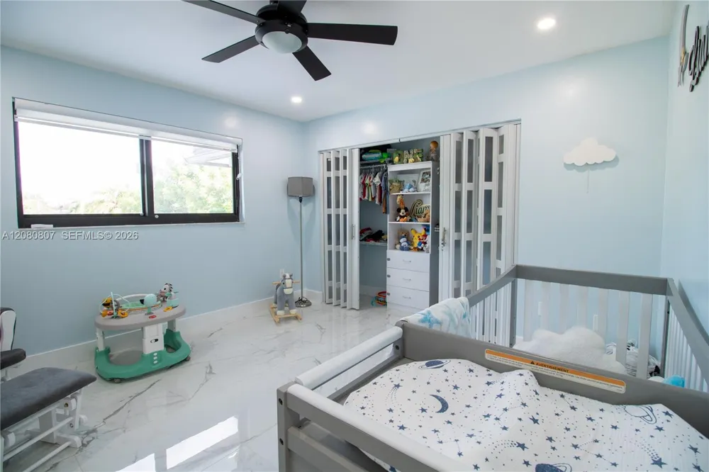6332 SW 151st Pl Miami, FL 33193