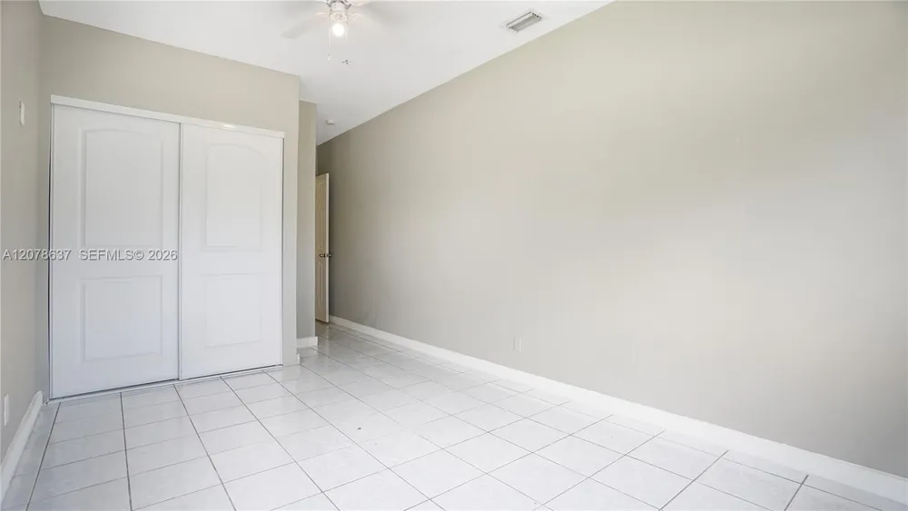 903 NE 2nd St Hallandale Beach, FL 33009