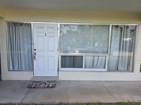 715 NW 30th Ct #1
