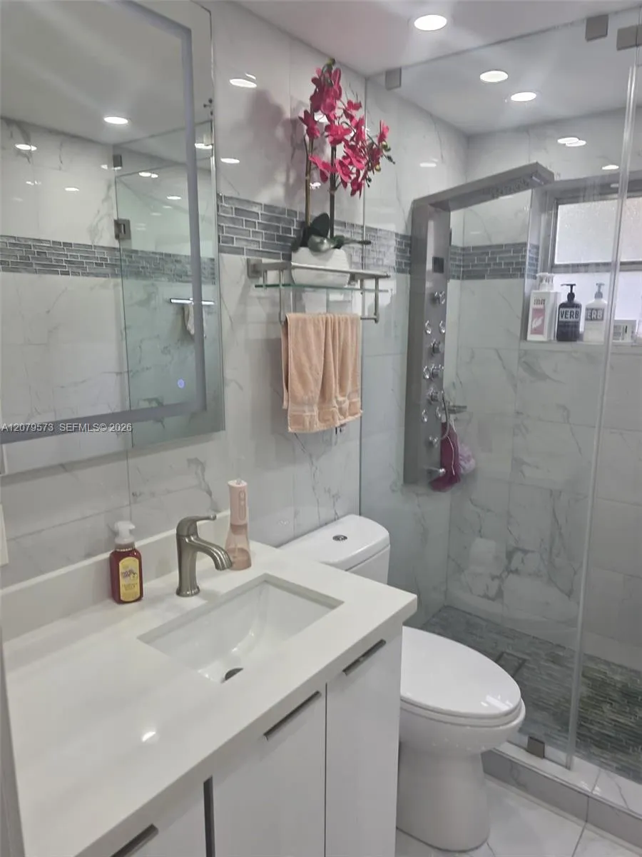 715 NW 30th Ct #1 Wilton Manors, FL 33311