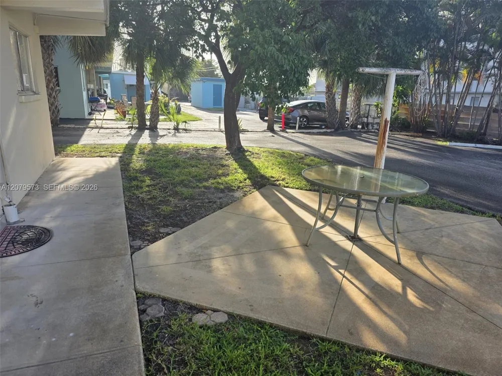715 NW 30th Ct #1 Wilton Manors, FL 33311
