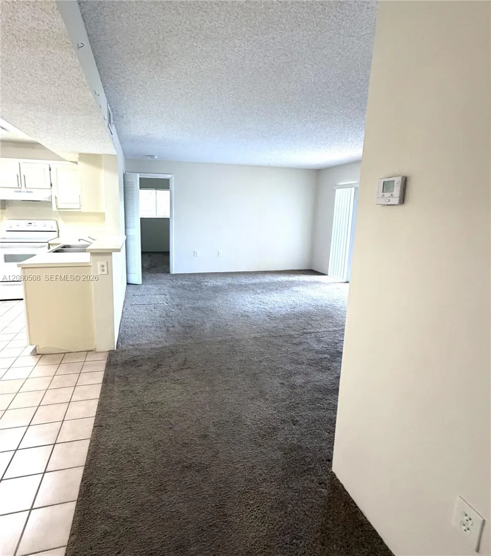 351 Palm Way #303 Pembroke Pines, FL 33025