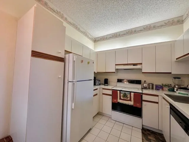 5406 FIRENZE DRIVE #O Boynton Beach, FL 33437