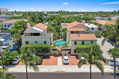 214 Chilean Avenue
