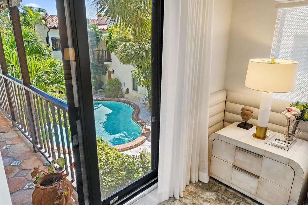 214 Chilean Avenue Palm Beach, FL 33480