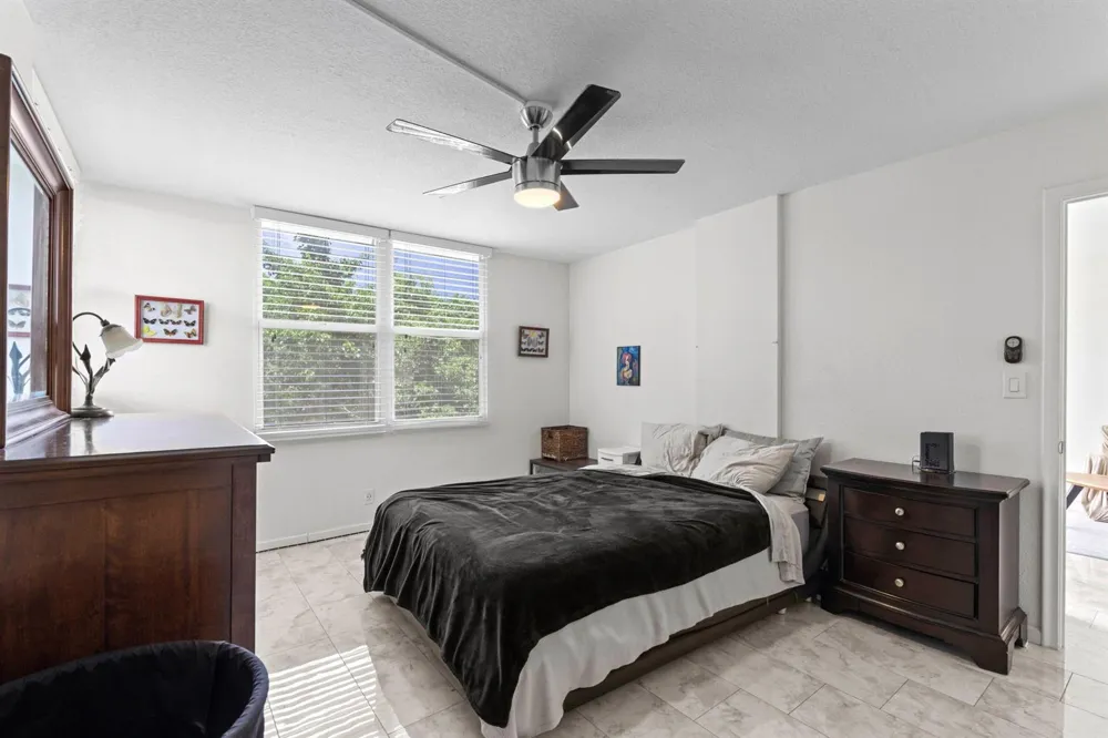 113 ROYAL PARK DRIVE #4A Oakland Park, FL 33309