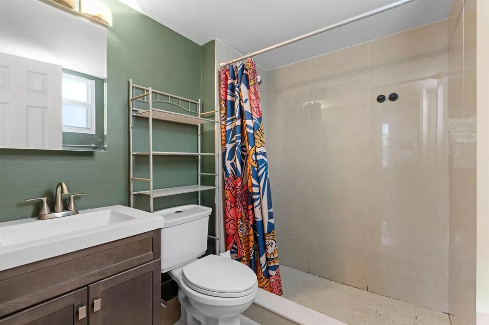 113 ROYAL PARK DRIVE #4A Oakland Park, FL 33309
