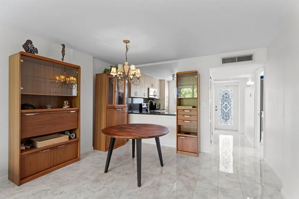113 ROYAL PARK DRIVE #4A Oakland Park, FL 33309