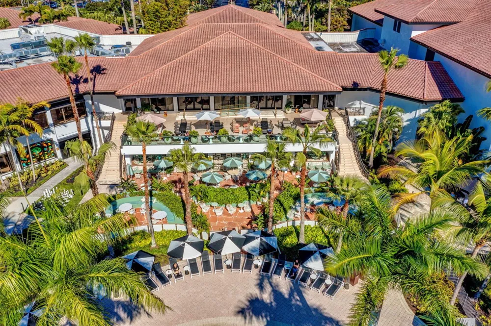 124 BRACKENWOOD ROAD #124 Palm Beach Gardens, FL 33418