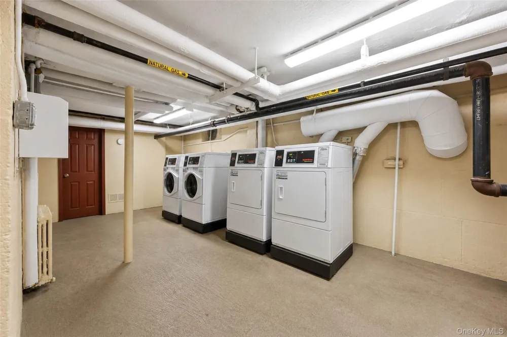 68-01 Bell Boulevard #Upper Bayside, NY 11364