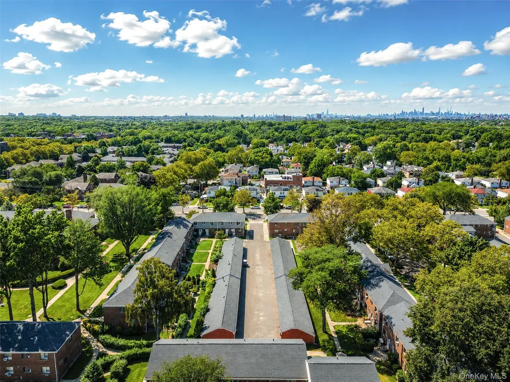 68-01 Bell Boulevard #Upper Bayside, NY 11364