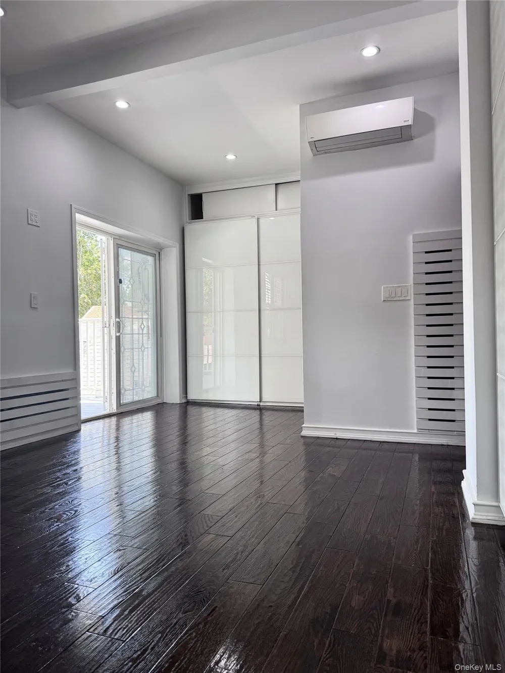 86-18 95th Avenue #2nd Floor Ozone Park, NY 11416