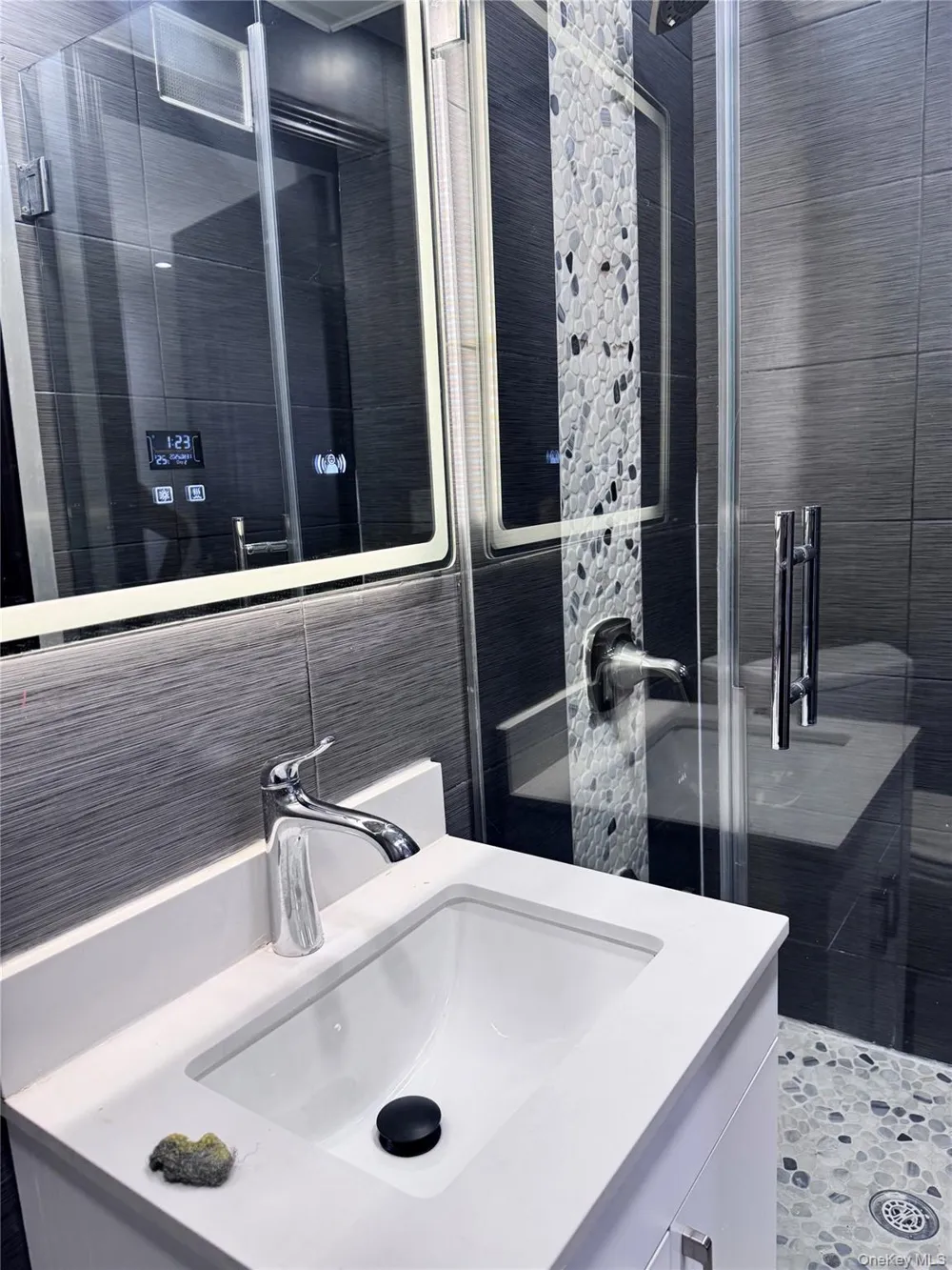 86-18 95th Avenue #2nd Floor Ozone Park, NY 11416