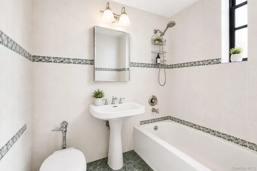 7609 4th Avenue #F1 Brooklyn, NY 11209