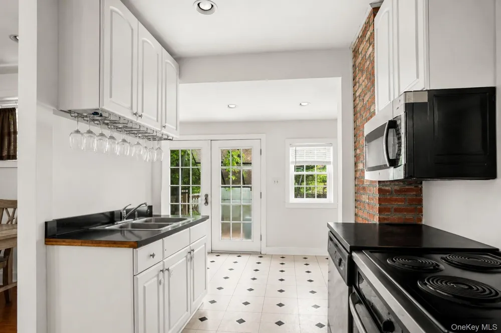 16960 144th Road Springfield Gardens, NY 11434