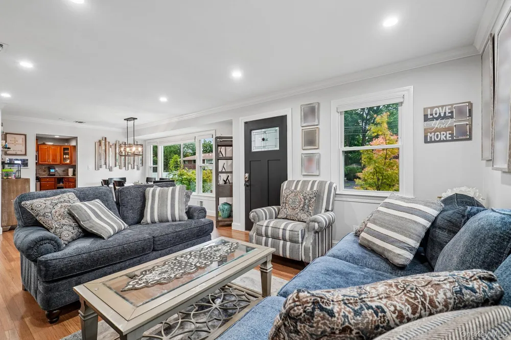 27 Pierce Street Nanuet, NY 10954