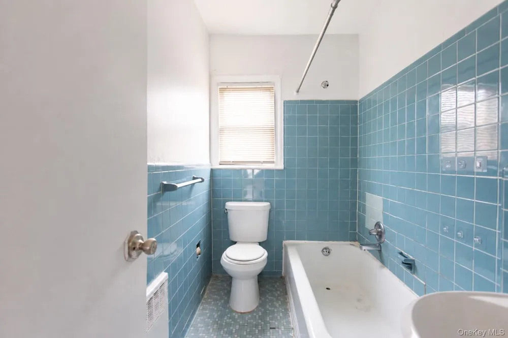 345 Shore Road #2E Long Beach, NY 11561