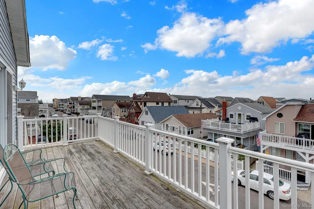 72 Arizona Avenue Long Beach, NY 11561