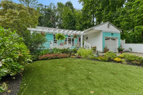 28 Forest Drive